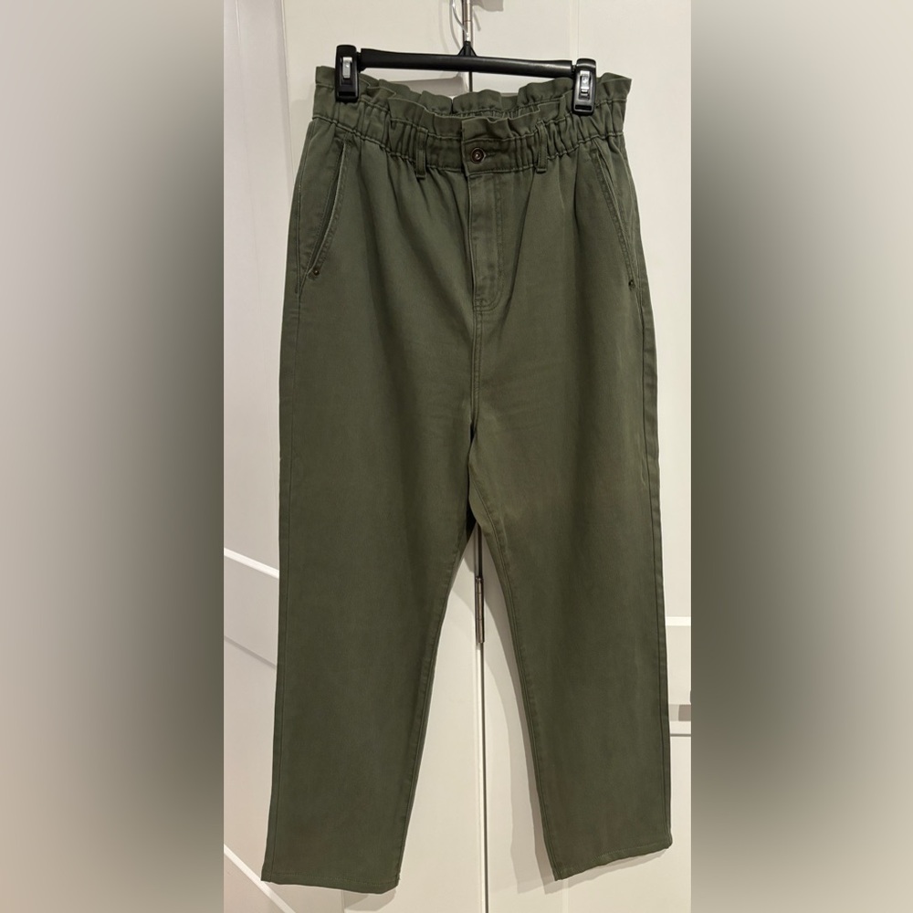 7 For All Mankind Olive Paper Bag Waist Pants. Size 31